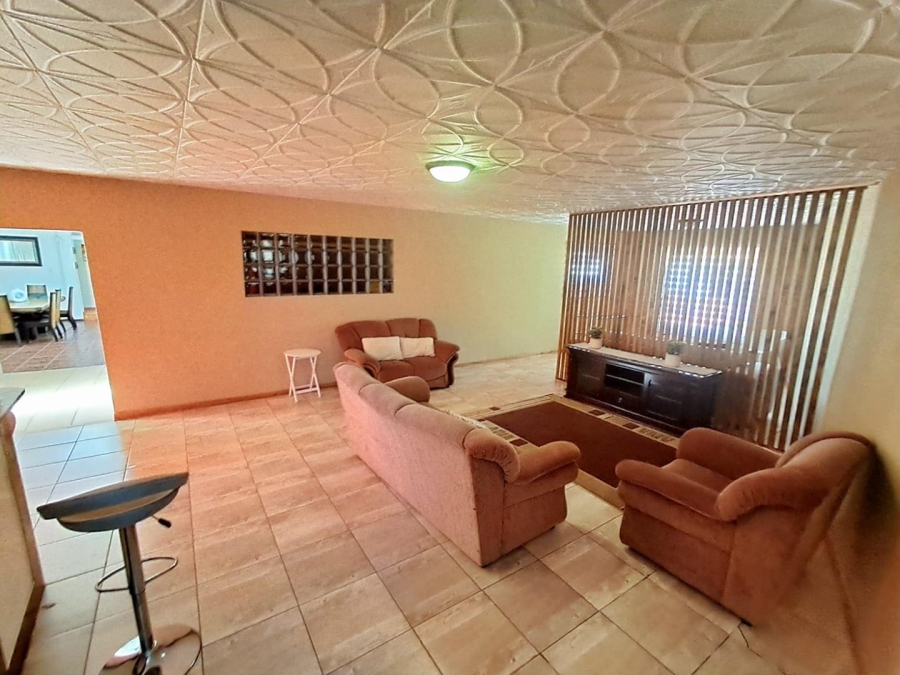 4 Bedroom Property for Sale in Fichardt Park Free State